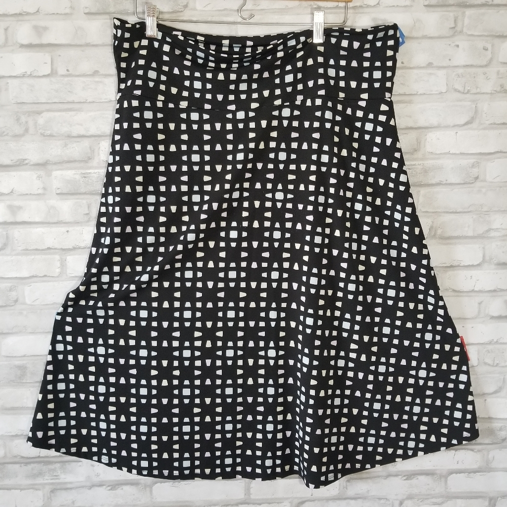 Lulu roe Black geometric patterned skirt 2X